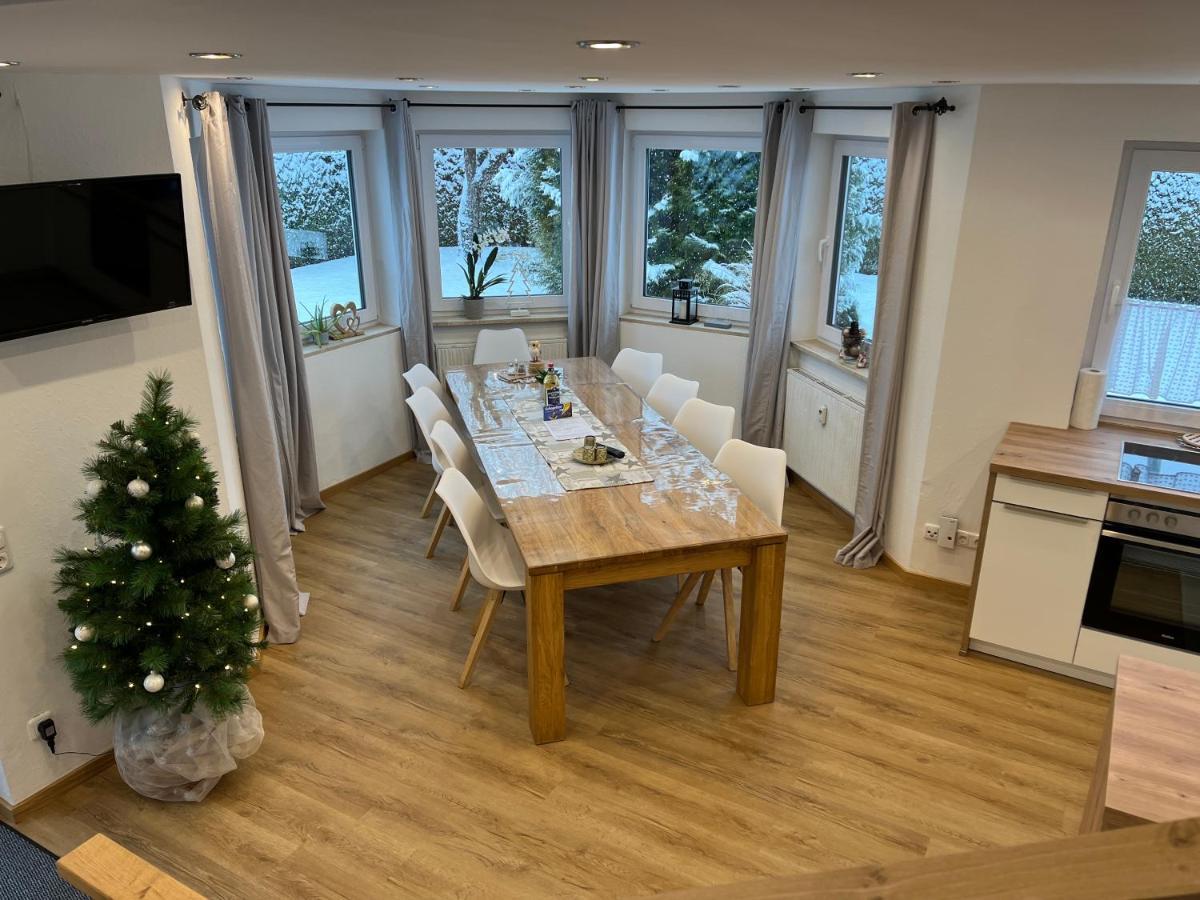Doppelhaushaelfte Zugspitzblick Mit Privatem Garten Garmisch-Partenkirchen Exterior photo